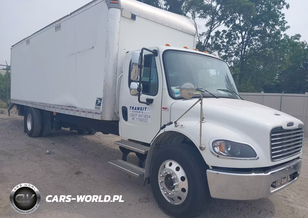 2021 Freightliner M2 106