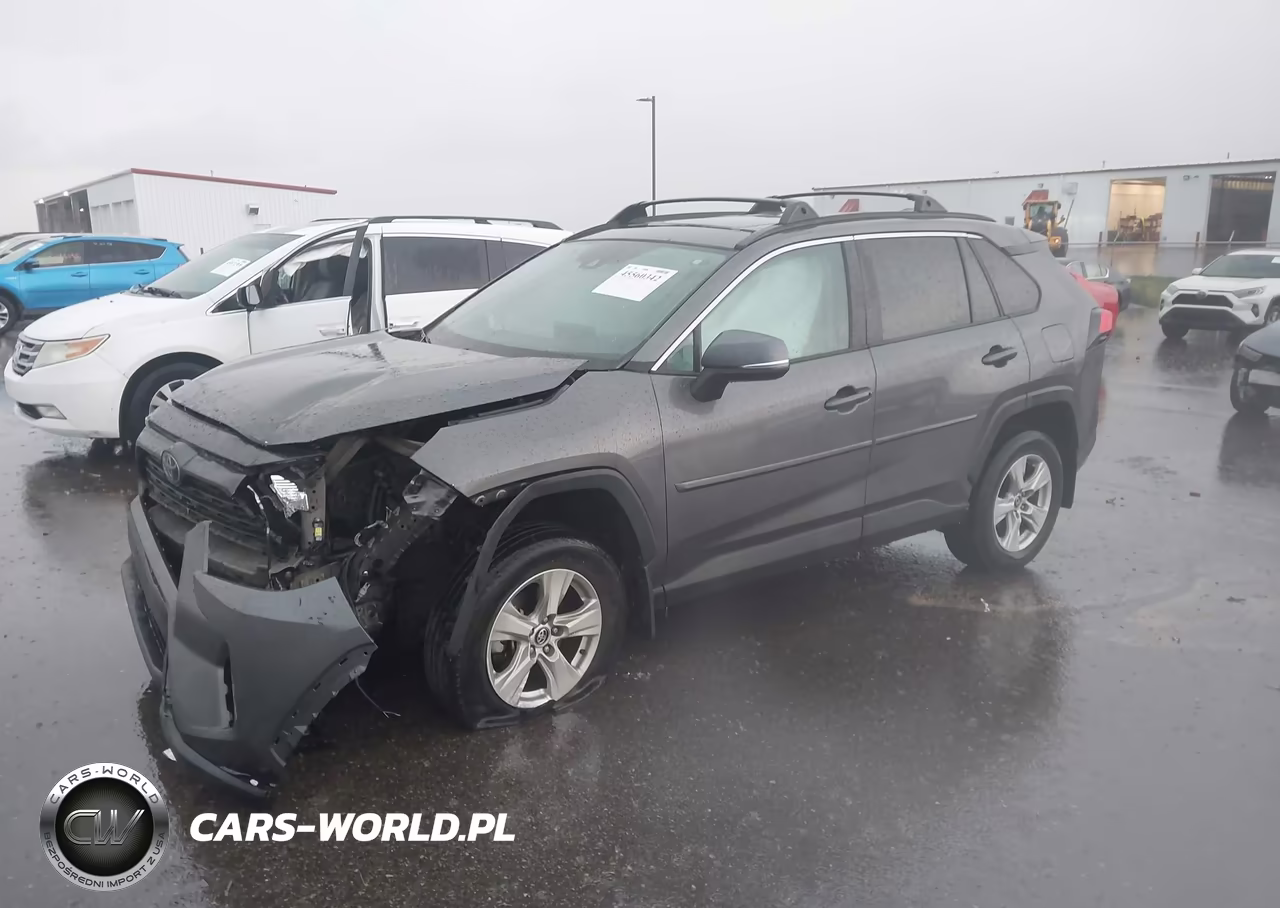 2021 Toyota Rav4 Xle VIN:2T3P1RFV2MC167627 - 2