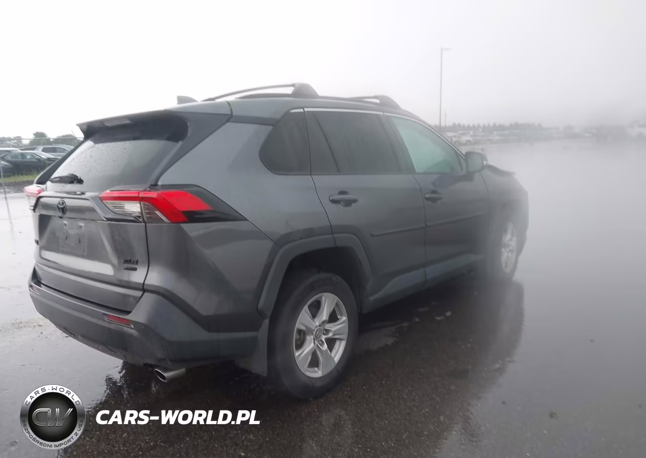 2021 Toyota Rav4 Xle VIN:2T3P1RFV2MC167627 - 4