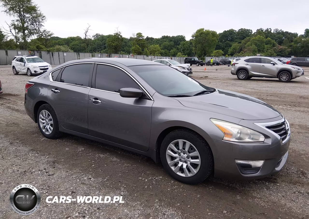 2015 Nissan Altima 2.5 S – zdjęcie 1 z 12