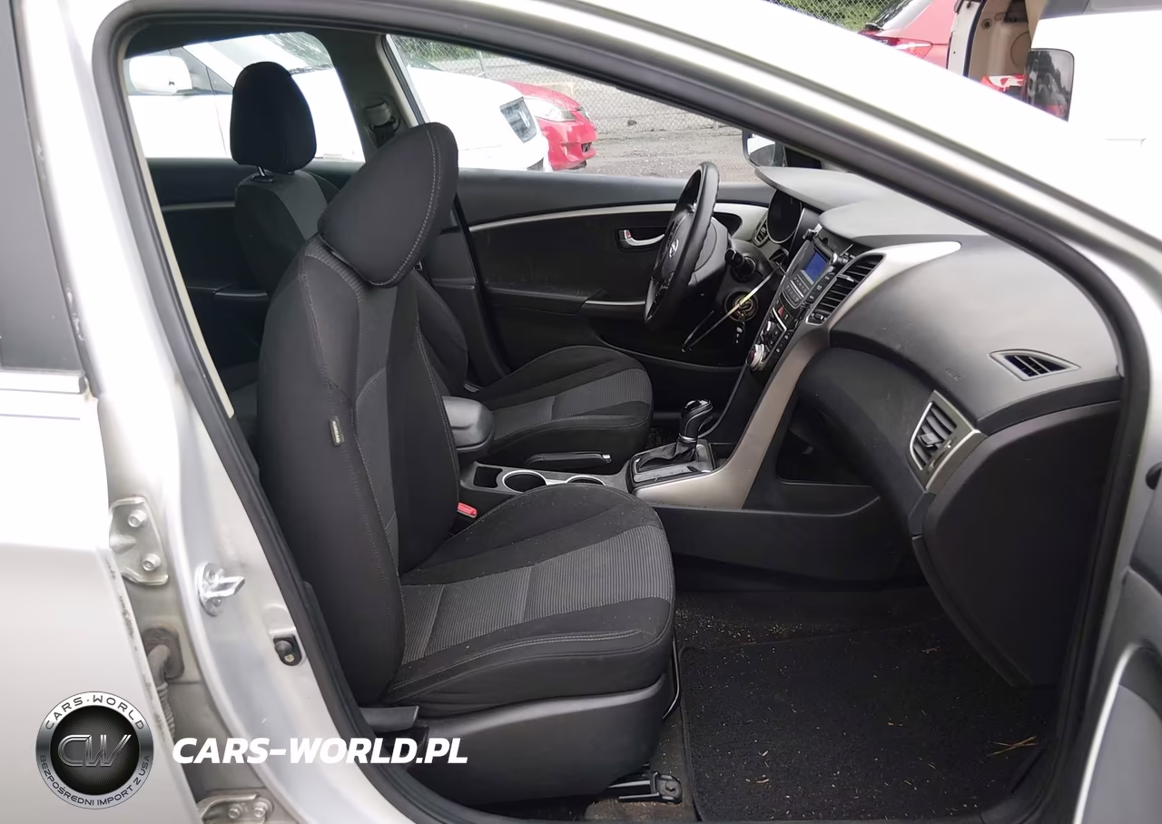 2017 Hyundai Elantra Gt VIN:KMHD35LHXHU384392 - 5