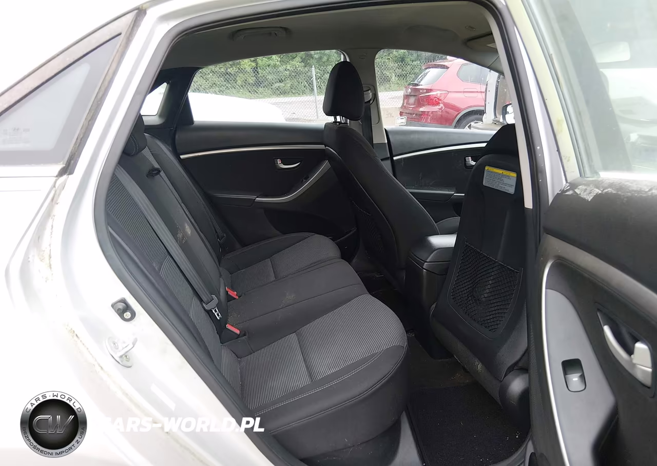 2017 Hyundai Elantra Gt VIN:KMHD35LHXHU384392 - 8