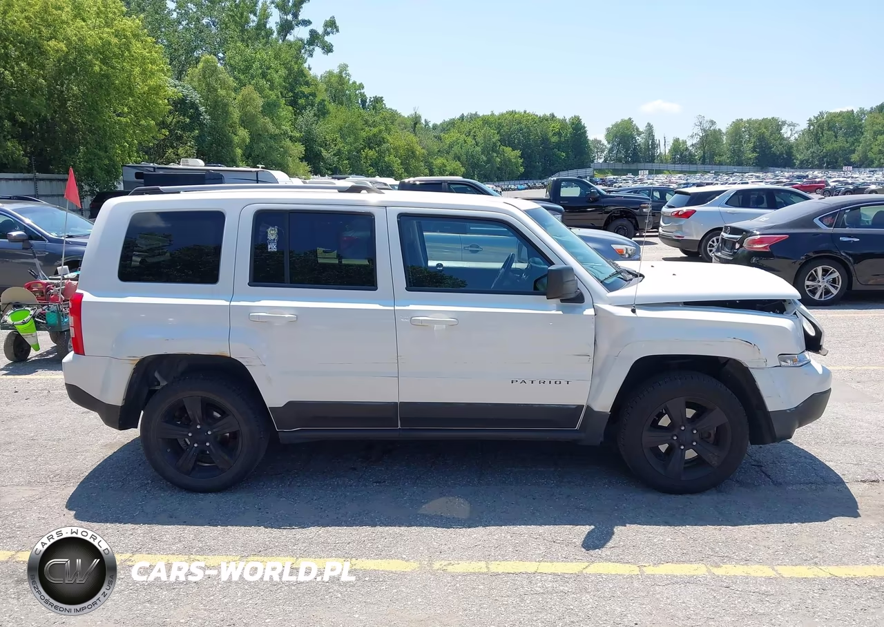 2012 Jeep Patriot Latitude VIN:1C4NJRFB6CD689765 - 13