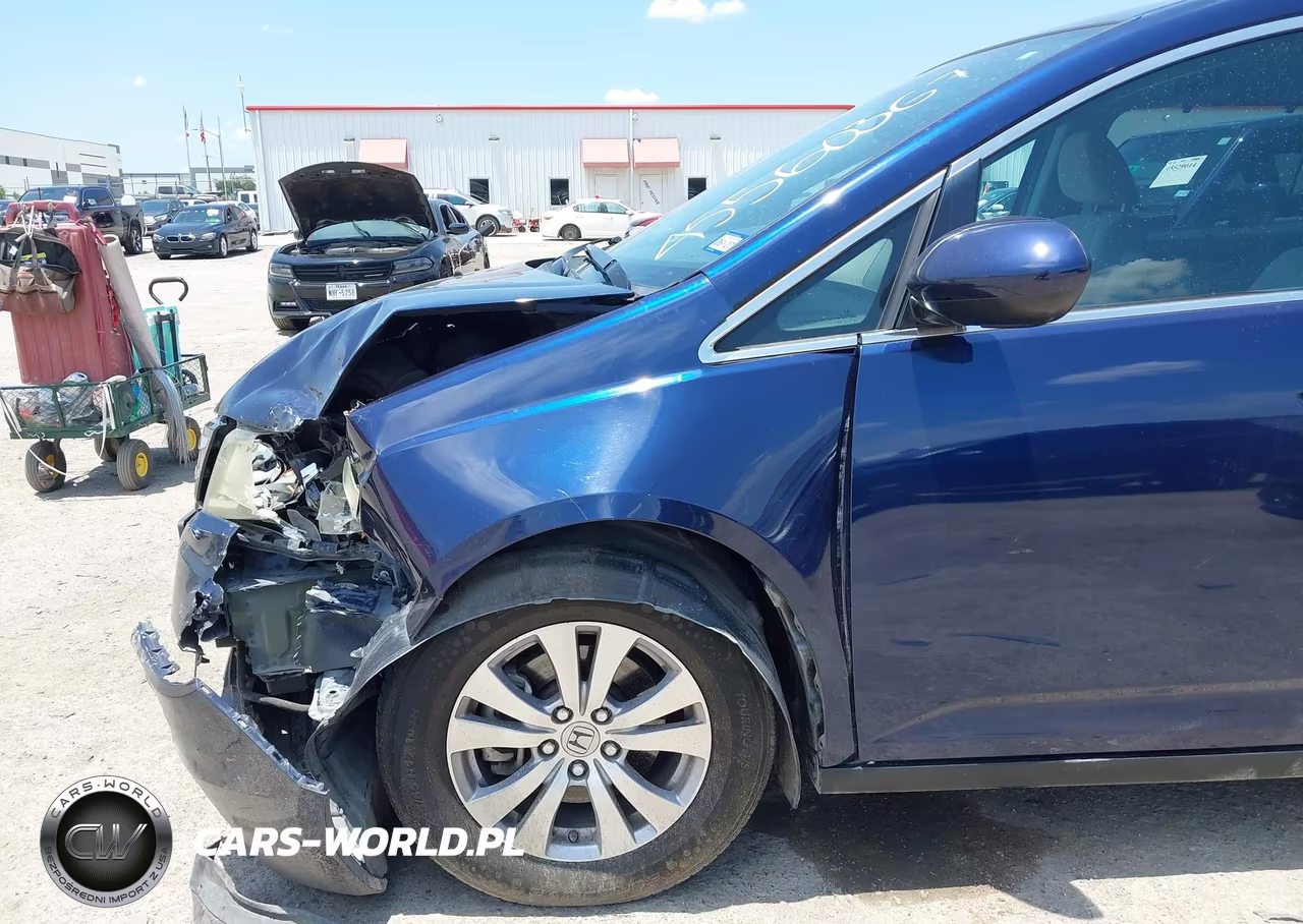 2016 Honda Odyssey Se VIN:5FNRL5H36GB054618 - 6
