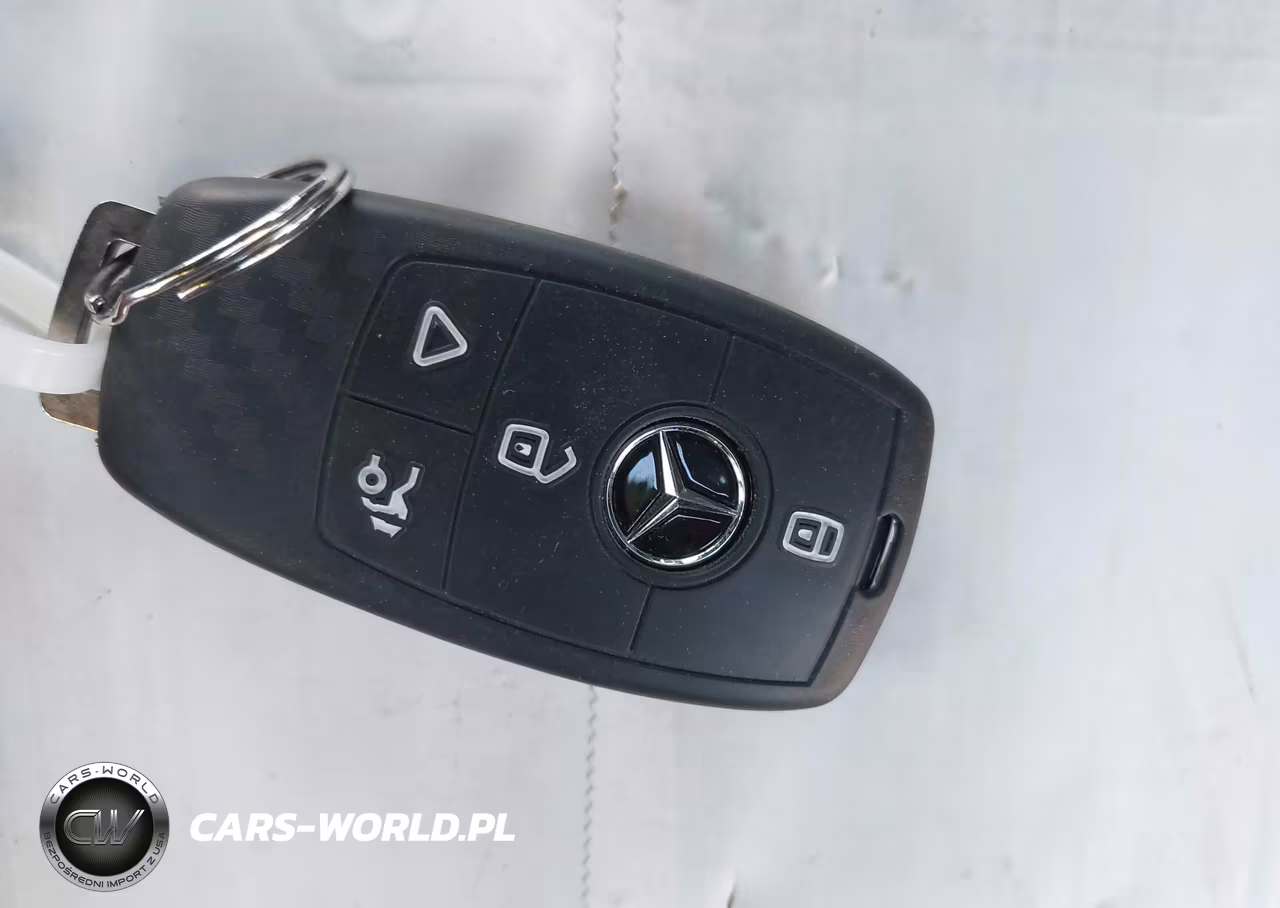 2017 Mercedes-Benz E 300 VIN:WDDZF4JB2HA234567 - 11
