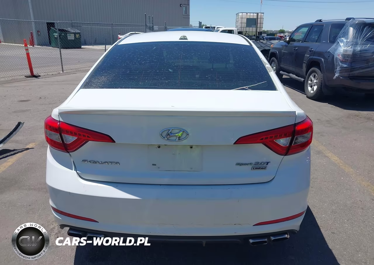 2015 Hyundai Sonata Sport 2.0T VIN:5NPE34ABXFH158748 - 17