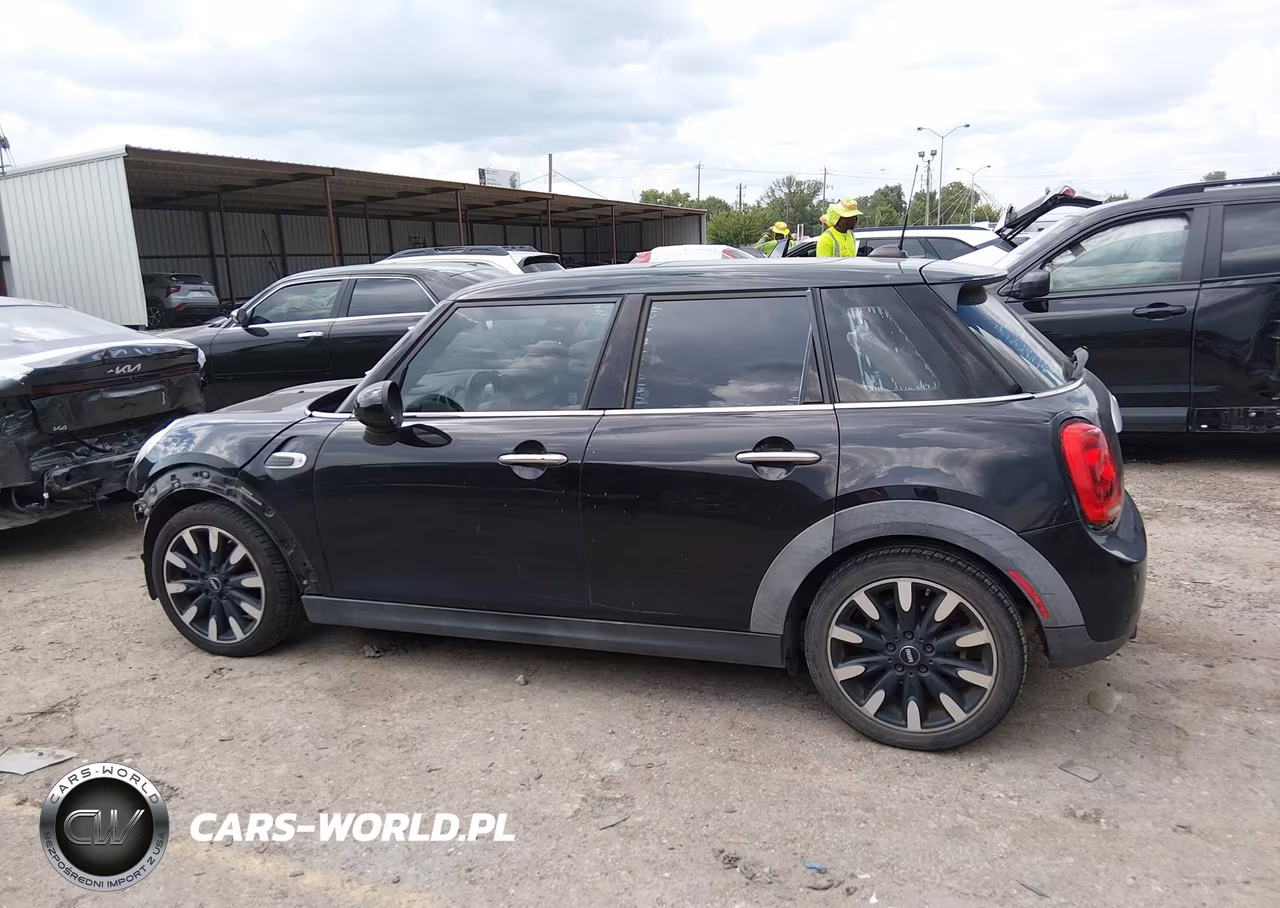 2015 Mini Hardtop Cooper VIN:WMWXS5C50FT826980 - 15