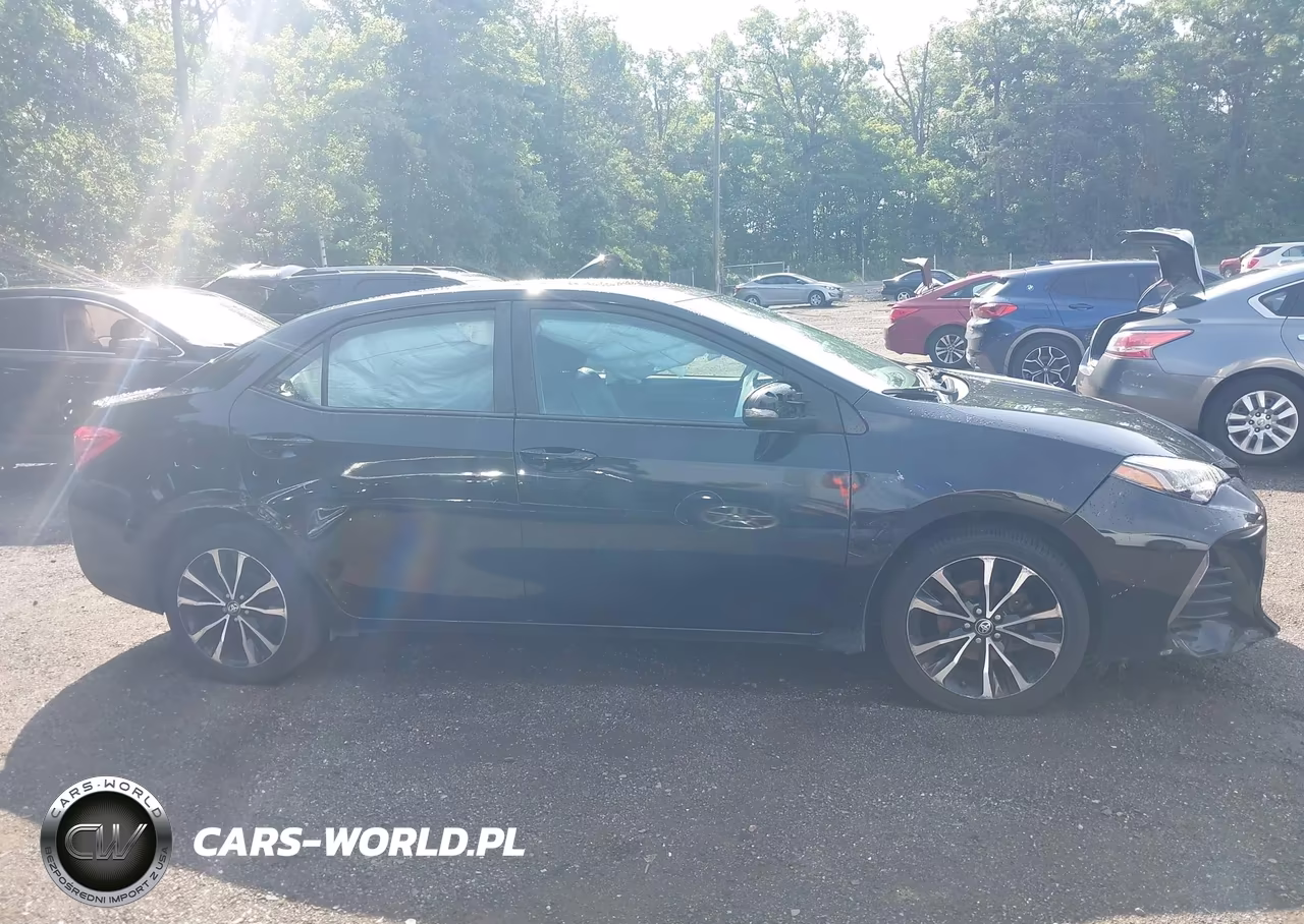 2018 Toyota Corolla Se VIN:2T1BURHEXJC053913 - 13
