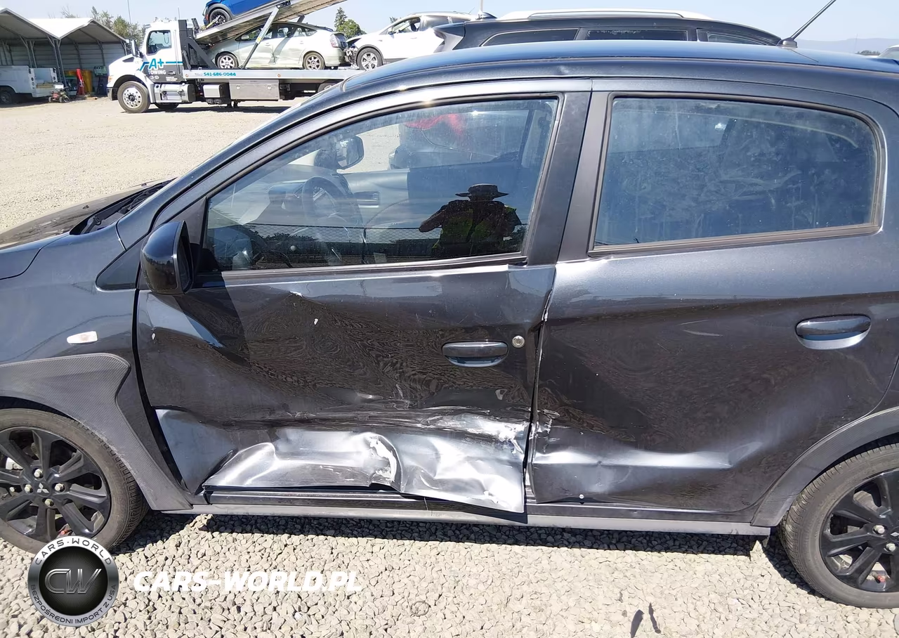 2024 Mitsubishi Mirage Black Edition VIN:ML32AWHJXRH030078 - 6