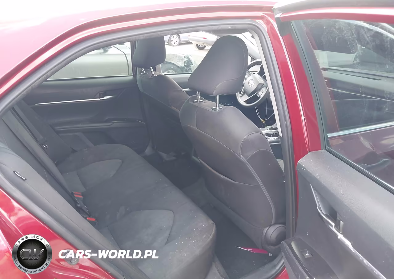 2019 Toyota Camry Le VIN:4T1B11HK8KU713589 - 8