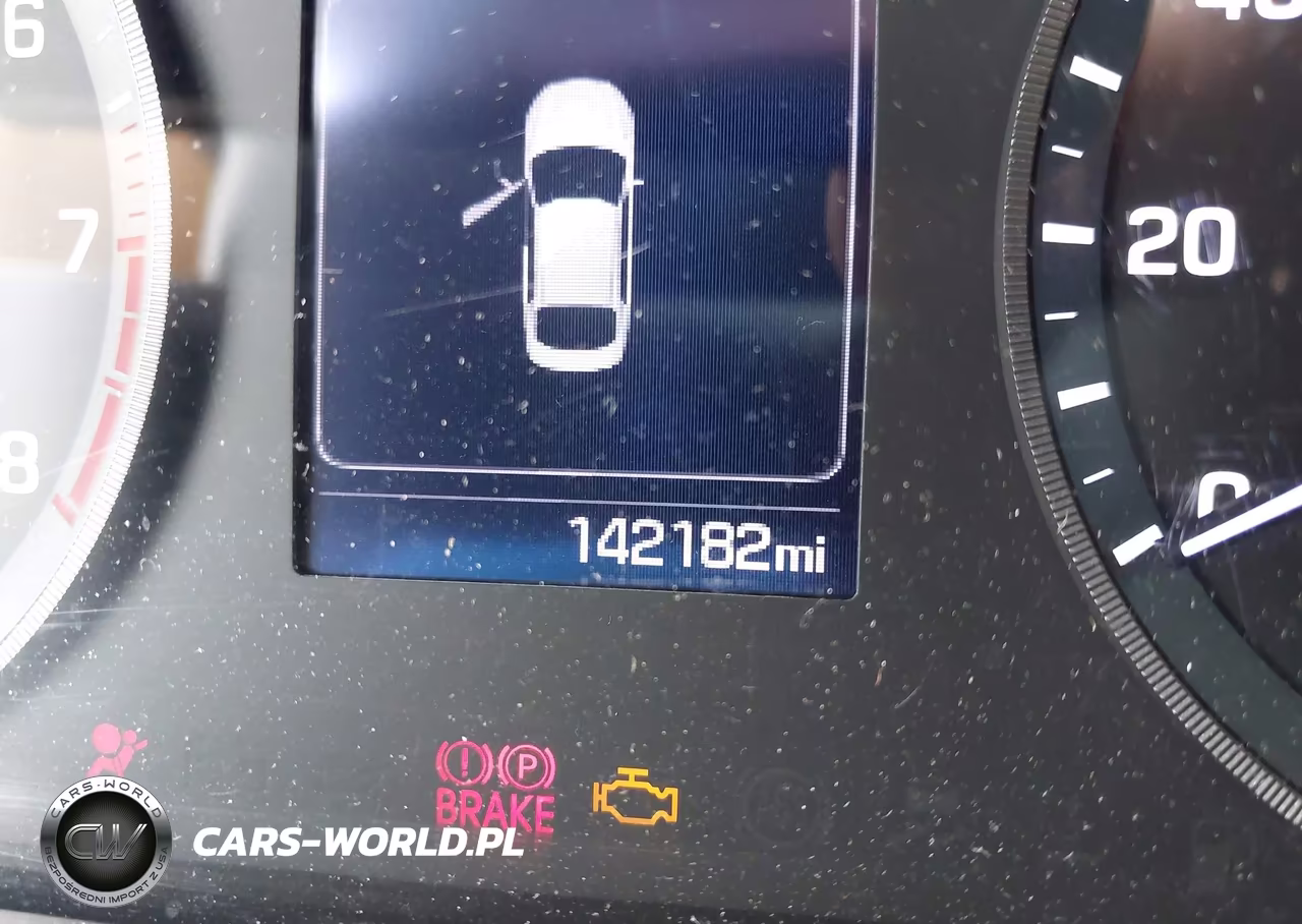 2016 Hyundai Sonata Sport VIN:5NPE34AF8GH396666 - 15