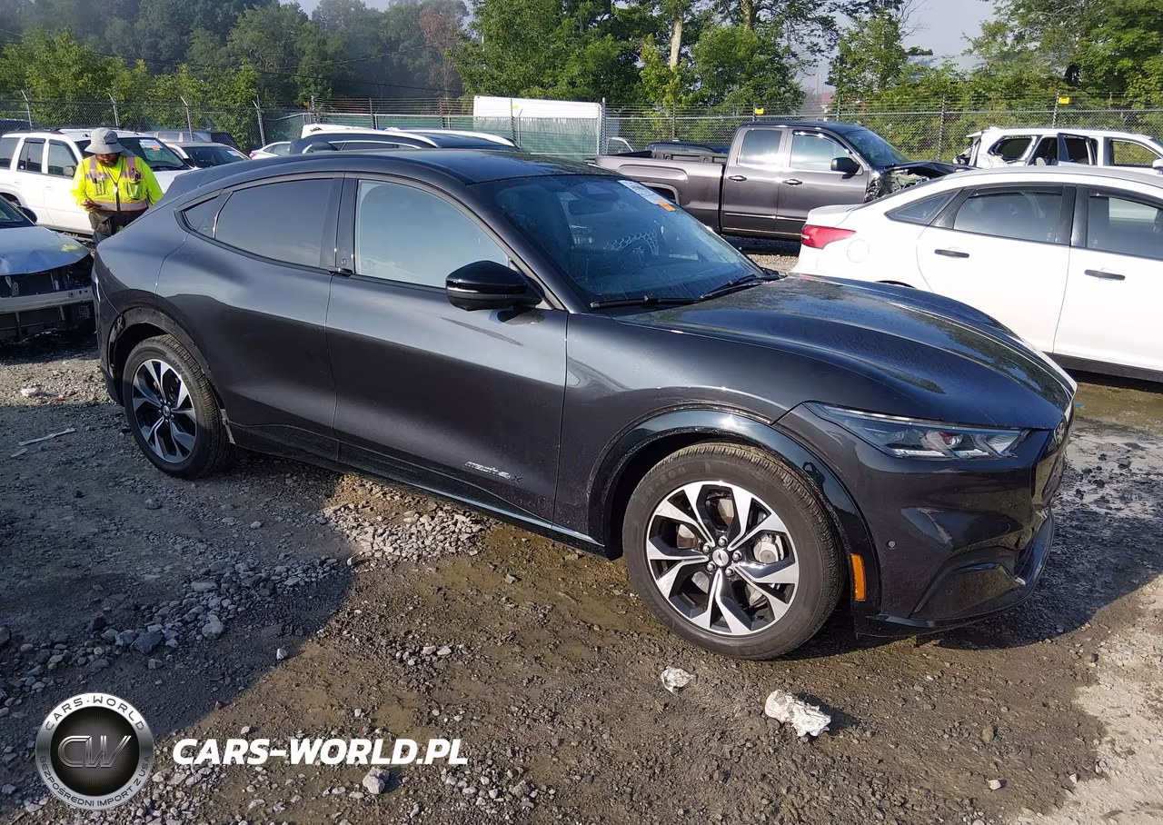 2021 Ford Mustang Mach-E Premium