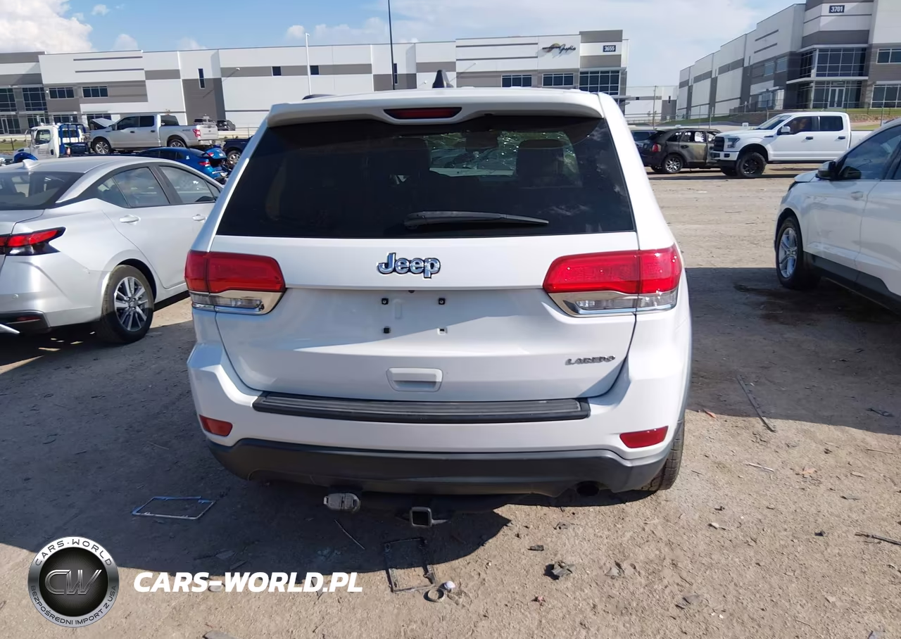 2014 Jeep Grand Cherokee Laredo VIN:1C4RJEAGXEC282246 - 16