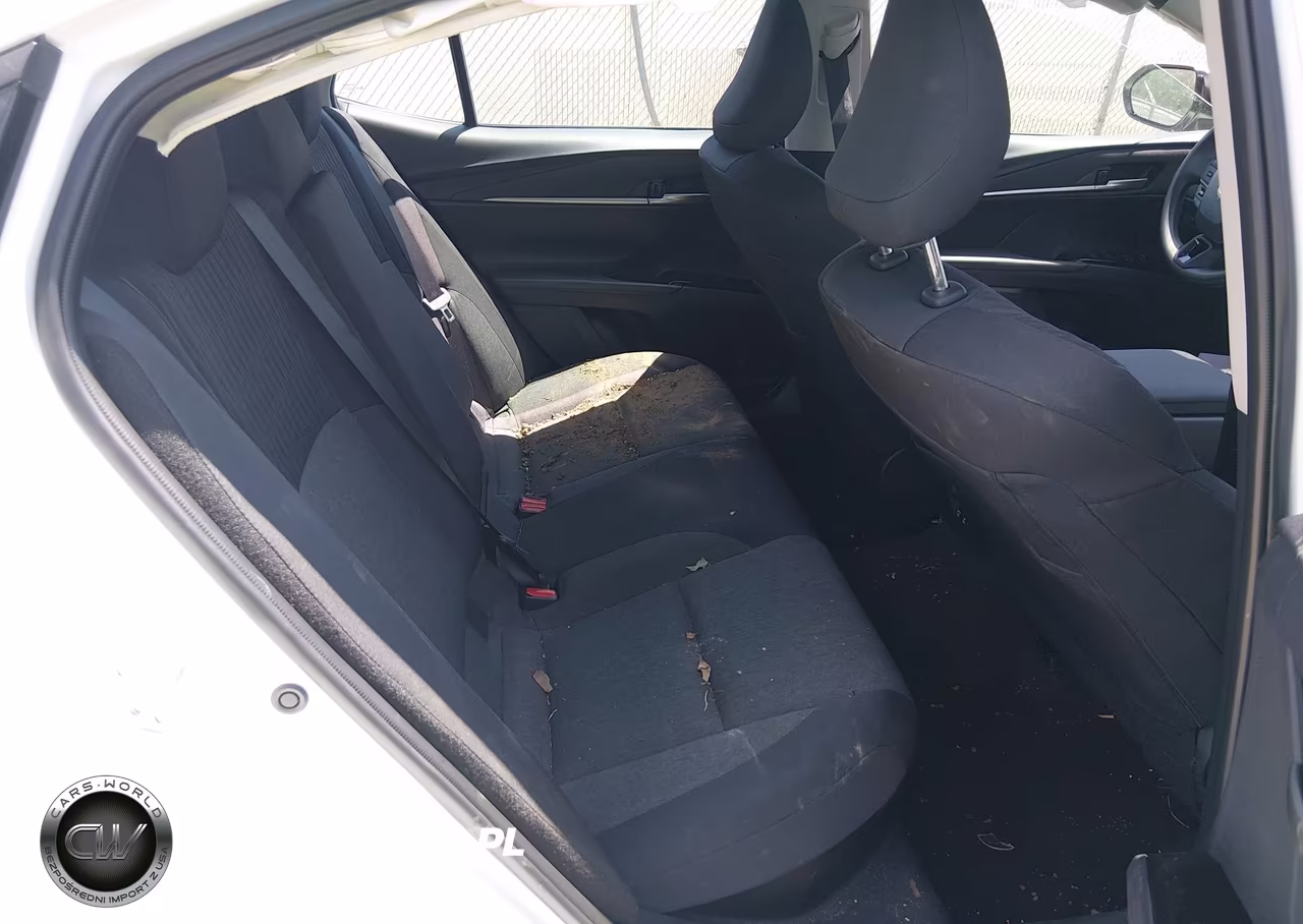 2026 Toyota Camry Le VIN:4T1DAACK7TU292398 - 8