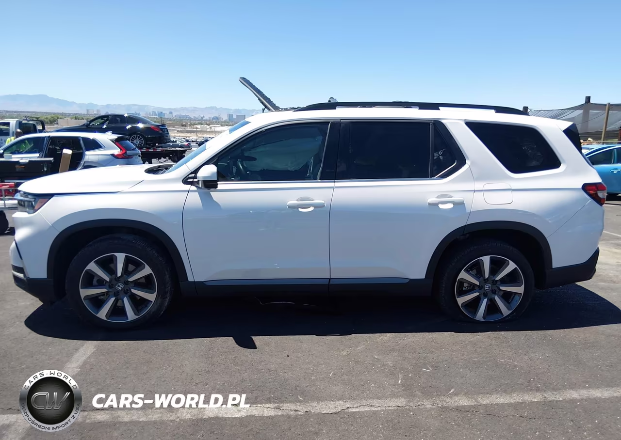 2025 Honda Pilot Elite VIN:5FNYG1H86SB015752 - 14