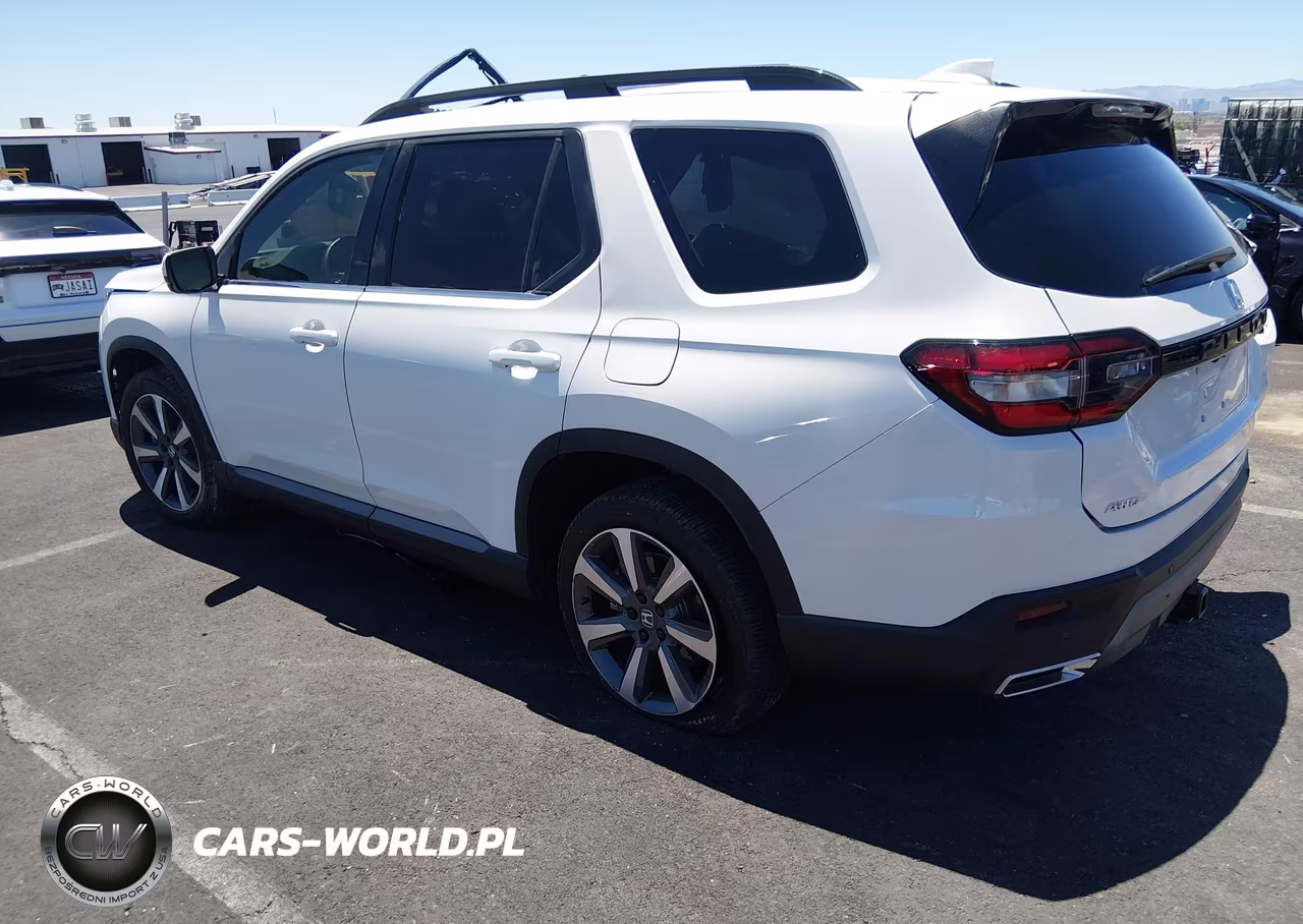 2025 Honda Pilot Elite VIN:5FNYG1H86SB015752 - 3
