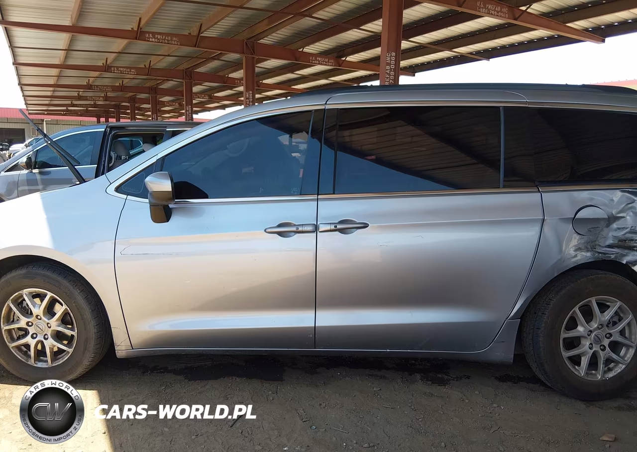 2021 Chrysler Voyager Lxi VIN:2C4RC1DG5MR547420 - 14