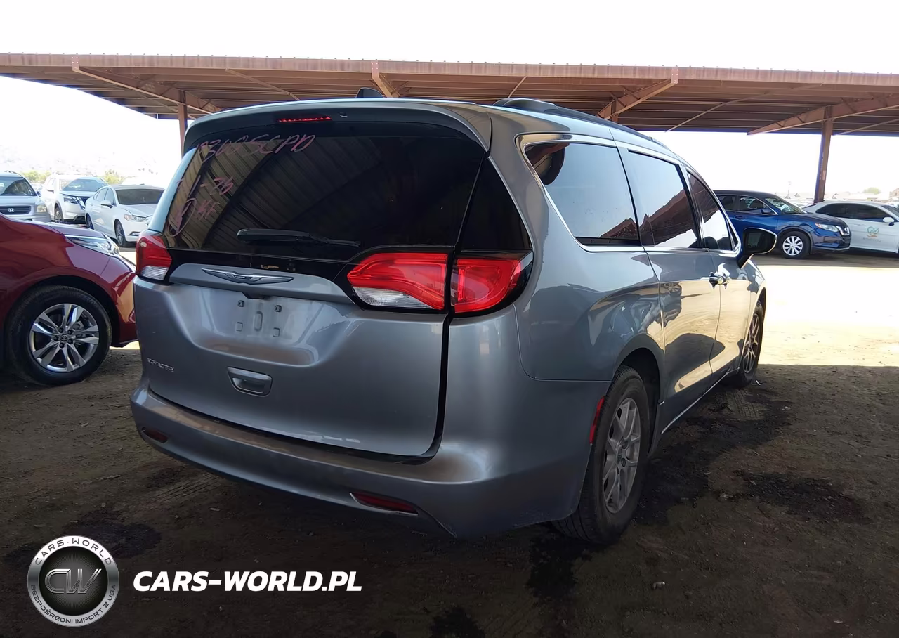 2021 Chrysler Voyager Lxi VIN:2C4RC1DG5MR547420 - 4