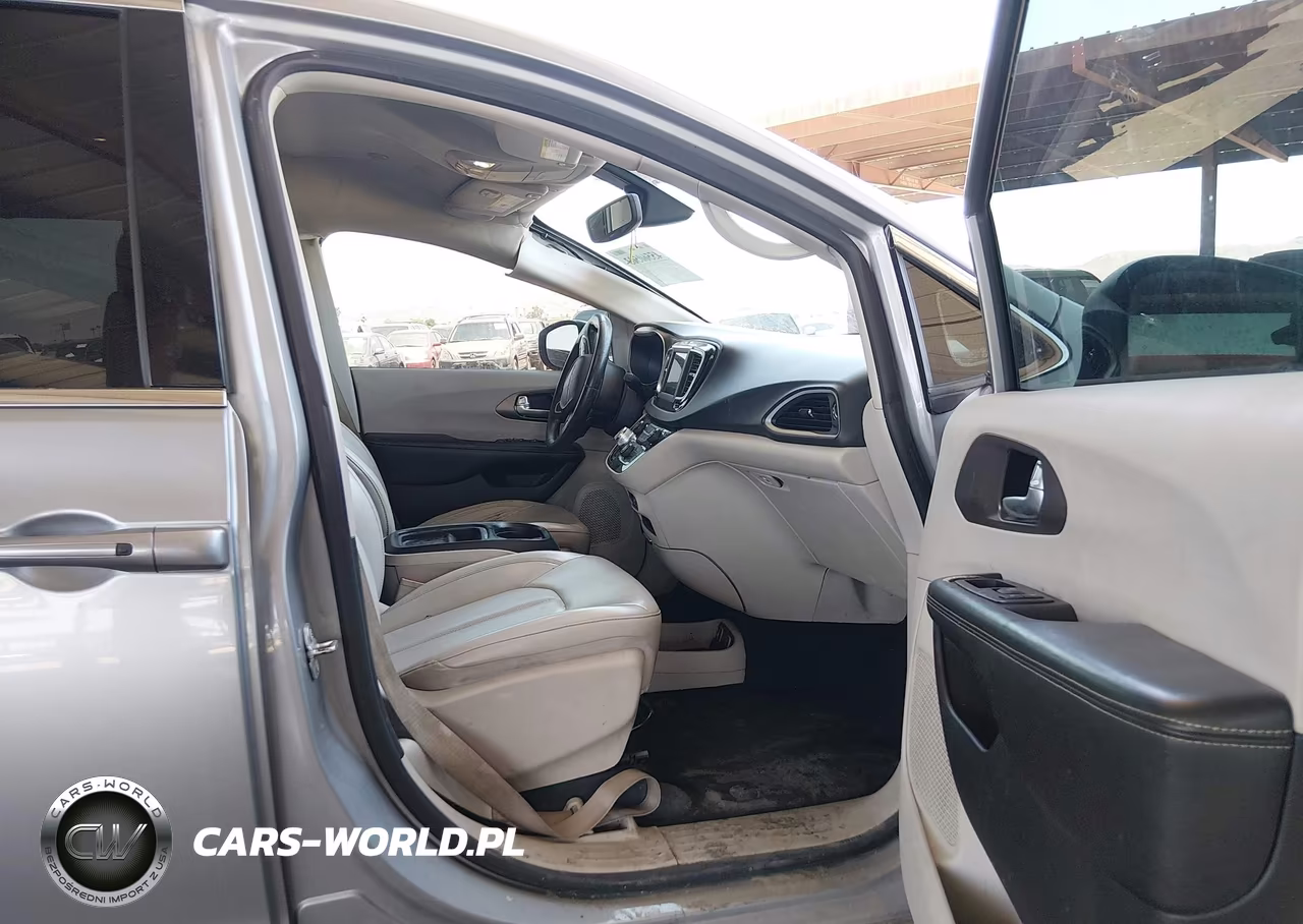 2021 Chrysler Voyager Lxi VIN:2C4RC1DG5MR547420 - 5