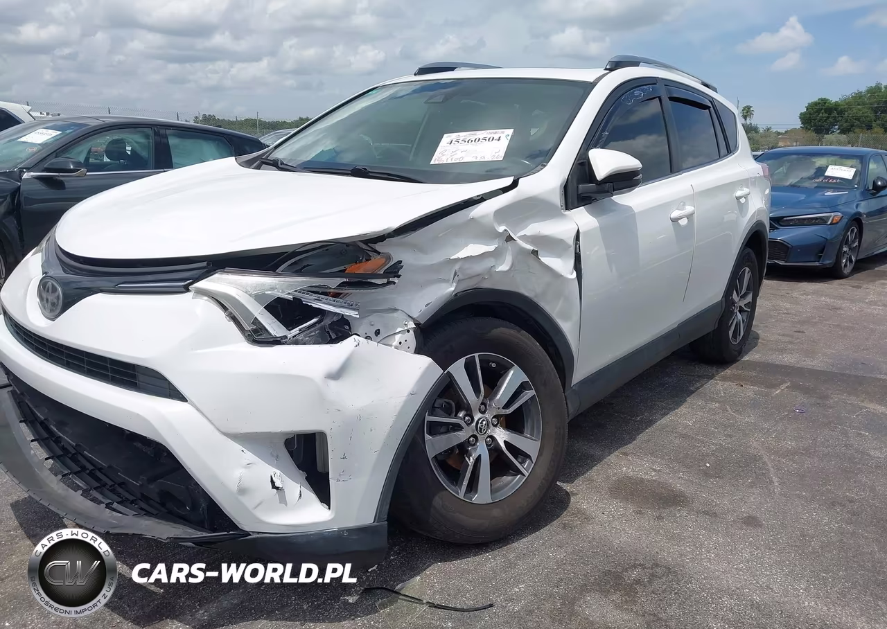 2017 Toyota Rav4 Xle VIN:JTMWFREV9HJ102338 - 6