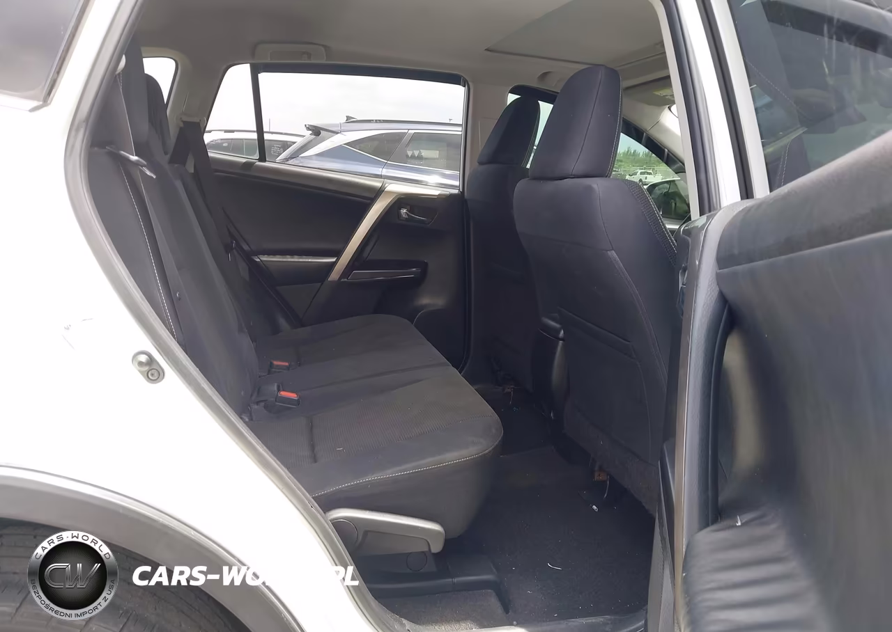 2017 Toyota Rav4 Xle VIN:JTMWFREV9HJ102338 - 8