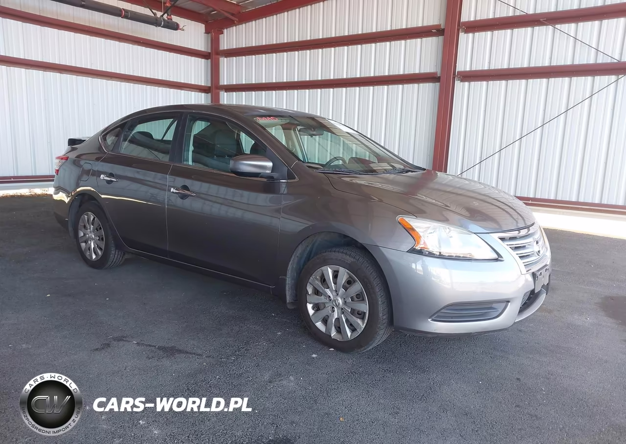2015 Nissan Sentra S – zdjęcie 1 z 13
