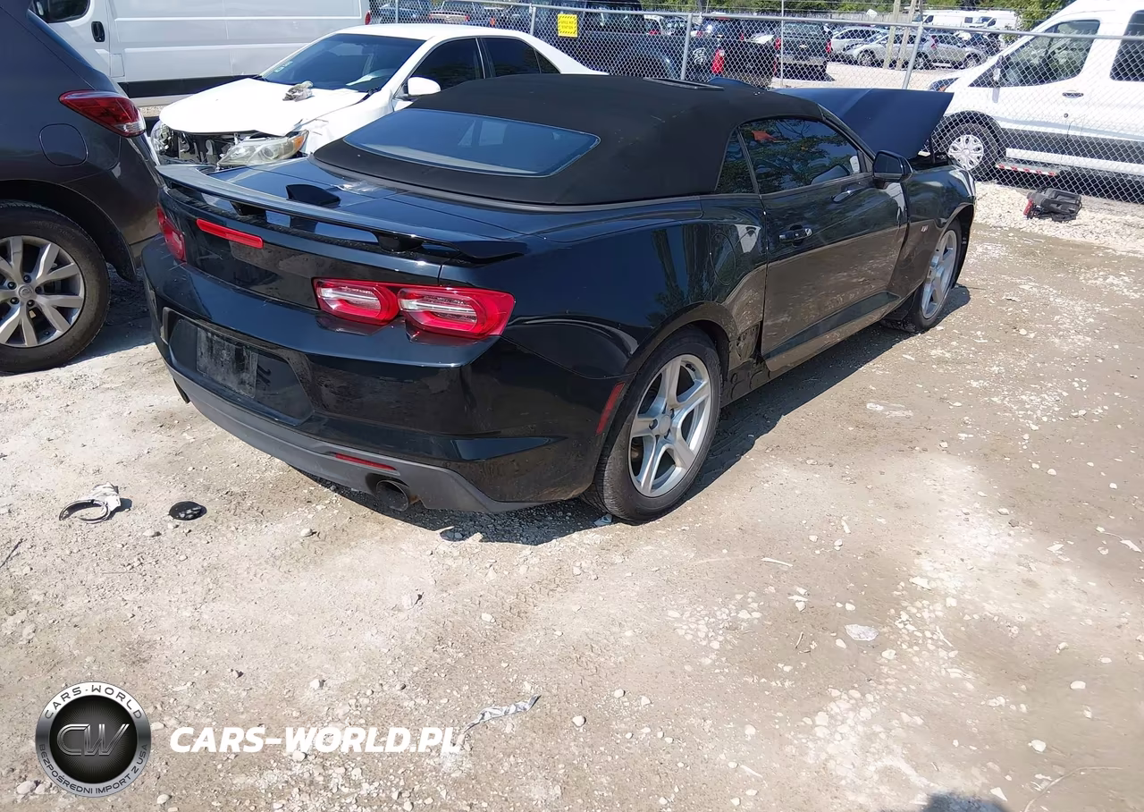 2020 Chevrolet Camaro Rwd 1Lt VIN:1G1FB3DX0L0102120 - 4