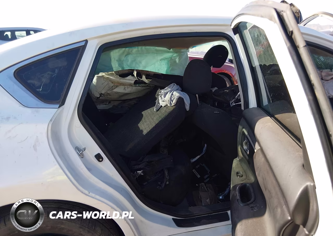 2015 Nissan Altima 2.5 S VIN:1N4AL3AP0FC477498 - 8