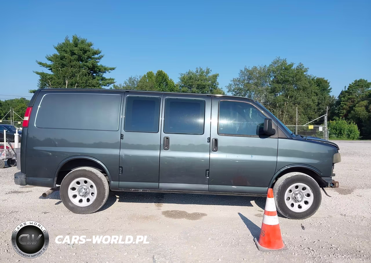 2014 Chevrolet Express 1500 Work Van VIN:1GCSGAFX0E1110076 - 13