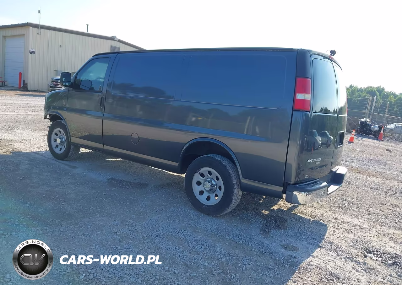 2014 Chevrolet Express 1500 Work Van VIN:1GCSGAFX0E1110076 - 3