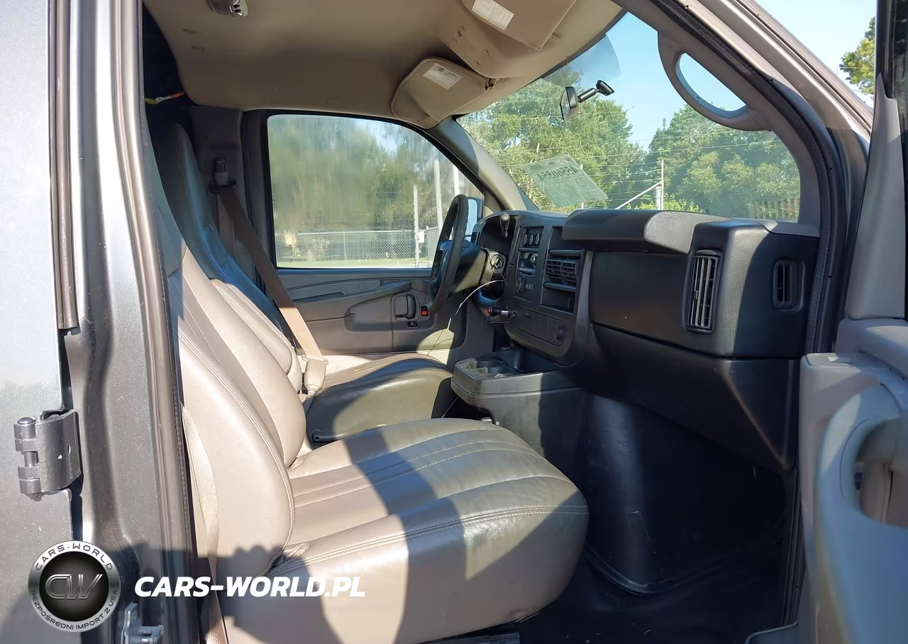 2014 Chevrolet Express 1500 Work Van VIN:1GCSGAFX0E1110076 - 5
