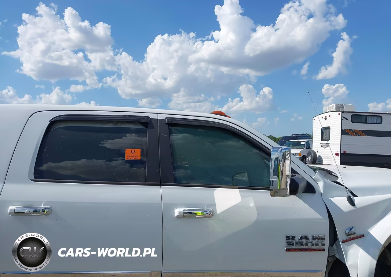 2016 Ram 3500 Laramie VIN:3C63RRML3GG128354 - 13