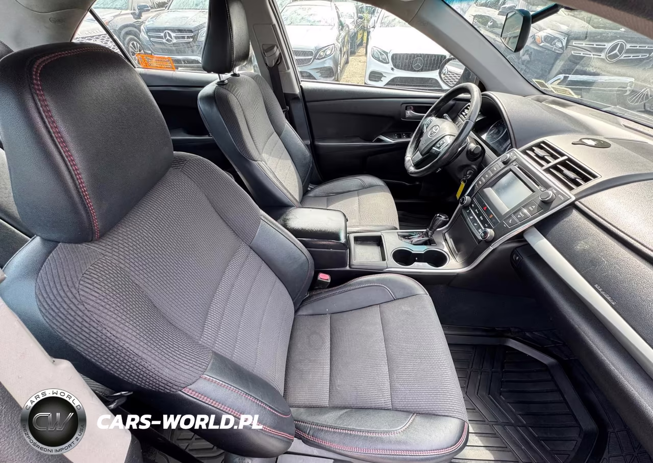 2017 Toyota Camry Se VIN:4T1BF1FK1HU341316 - 5