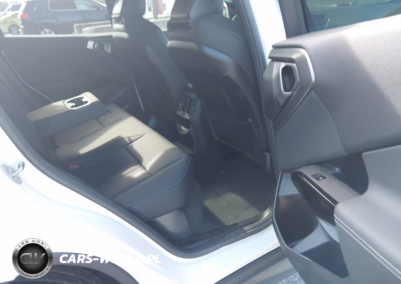 2026 BMW X3 30 xDrive VIN:5UX53GP09T9294637 - 8