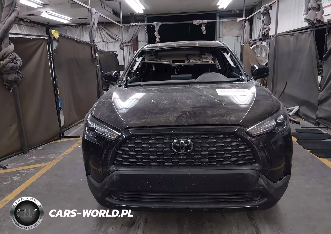 2023 Toyota Corolla Cross Le VIN:7MUCAAAGXPV057671 - 13