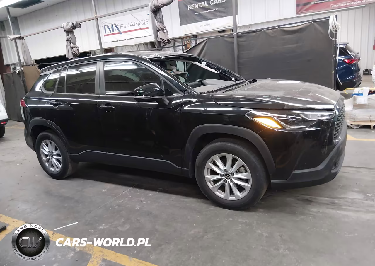 2023 Toyota Corolla Cross Le VIN:7MUCAAAGXPV057671 - 14