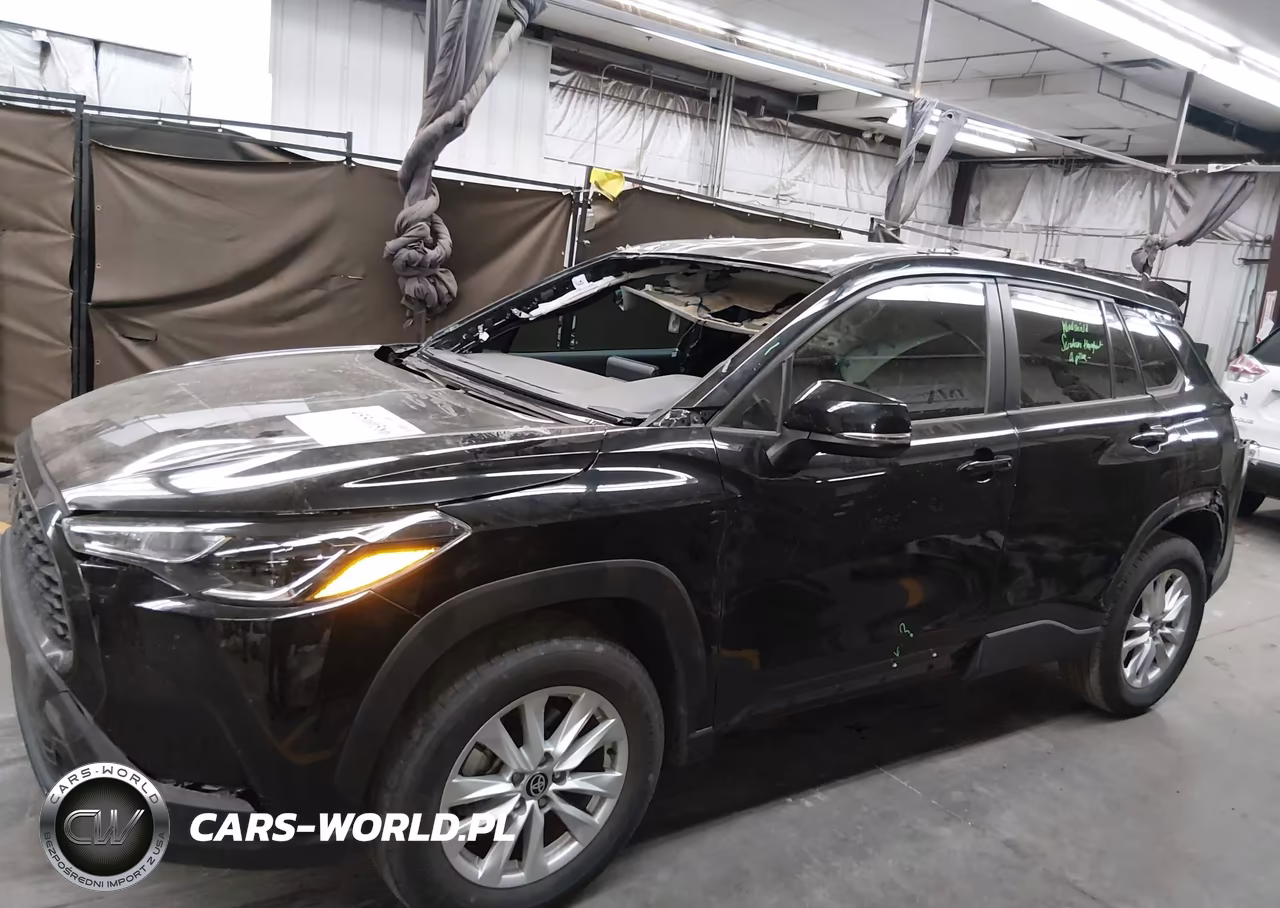 2023 Toyota Corolla Cross Le VIN:7MUCAAAGXPV057671 - 15
