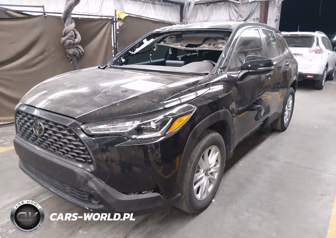 2023 Toyota Corolla Cross Le VIN:7MUCAAAGXPV057671 - 2
