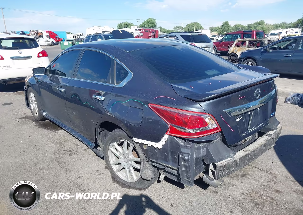 2013 Nissan Altima 2.5 S VIN:1N4AL3AP4DN535033 - 3