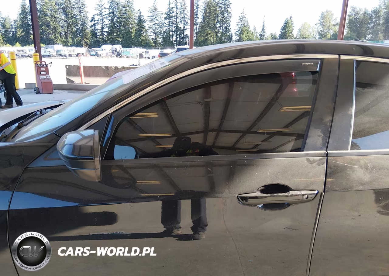 2017 Honda Civic Lx VIN:2HGFC2F5XHH556759 - 13