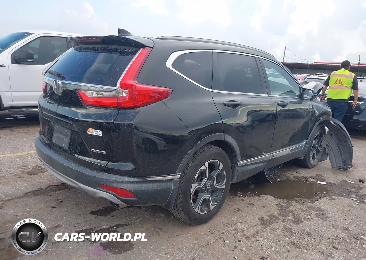 2018 Honda Cr-V Touring VIN:7FARW1H96JE011350 - 4