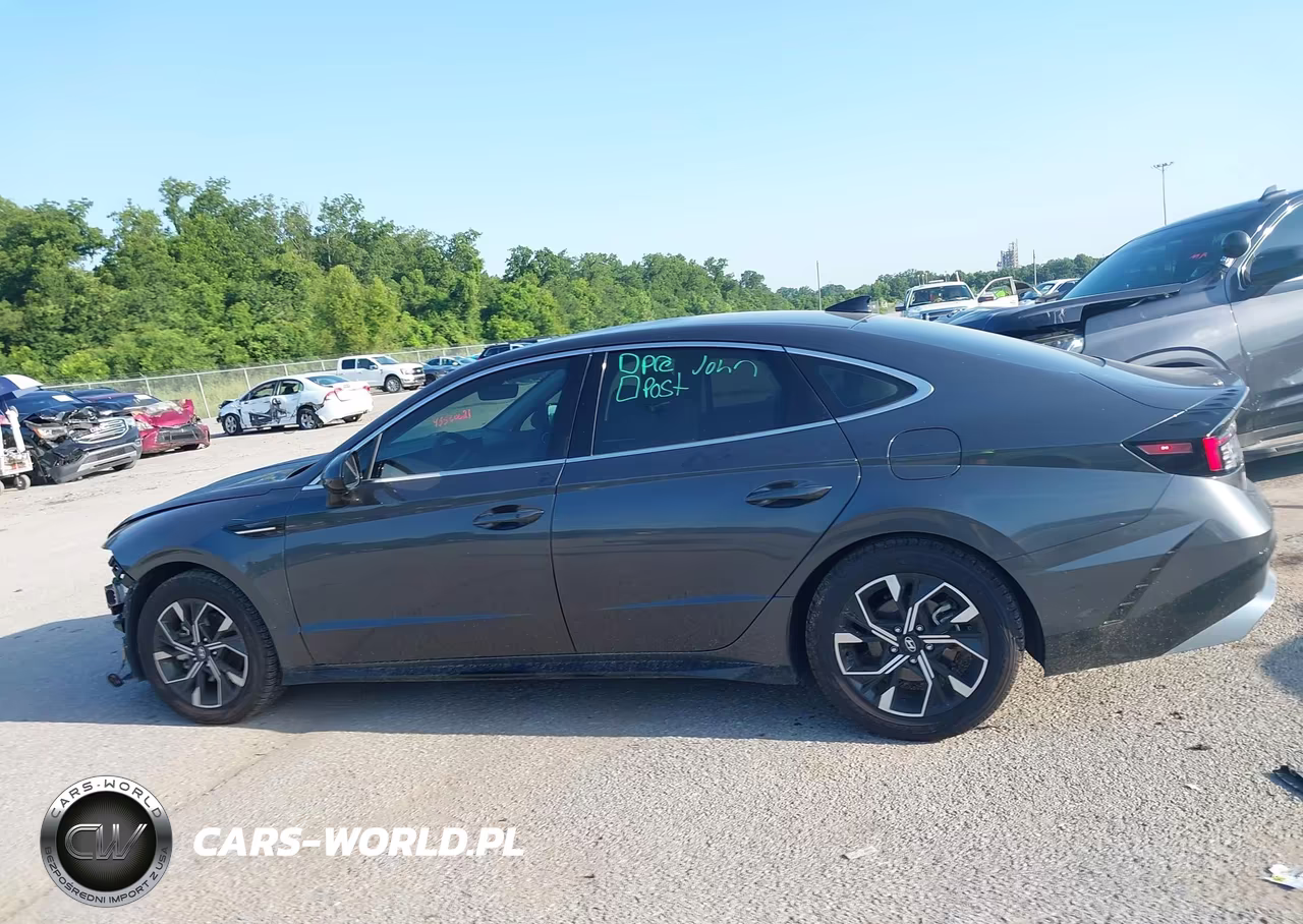2025 Hyundai Sonata Sel VIN:KMHL64JA6SA429629 - 15