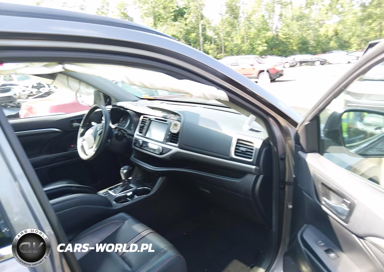 2019 Toyota Highlander Se VIN:5TDJZRFH2KS609361 - 5