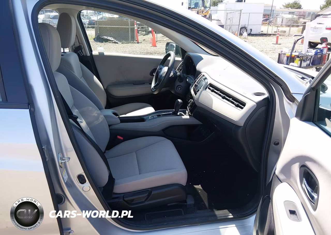 2016 Honda Hr-V Lx VIN:3CZRU6H3XGM753923 - 5