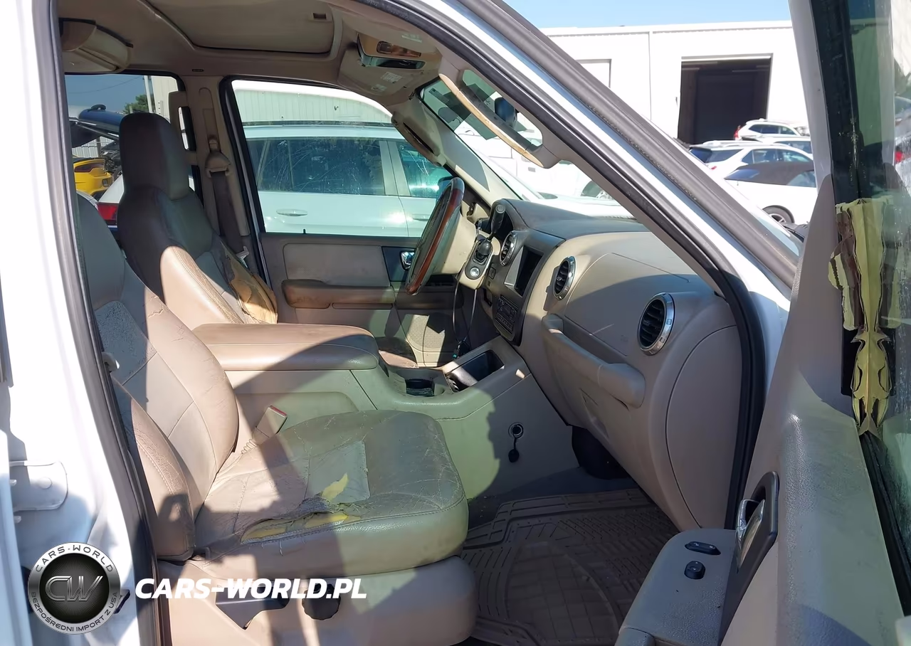 2003 Ford Expedition Eddie Bauer VIN:1FMEU17W03LB81206 - 5