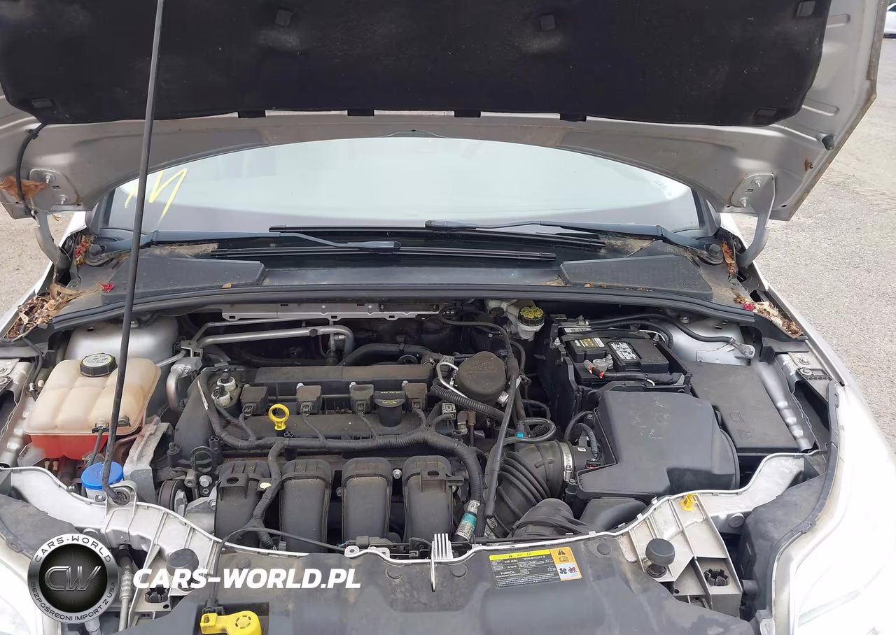 2012 Ford Focus Se VIN:1FAHP3K28CL375612 - 10