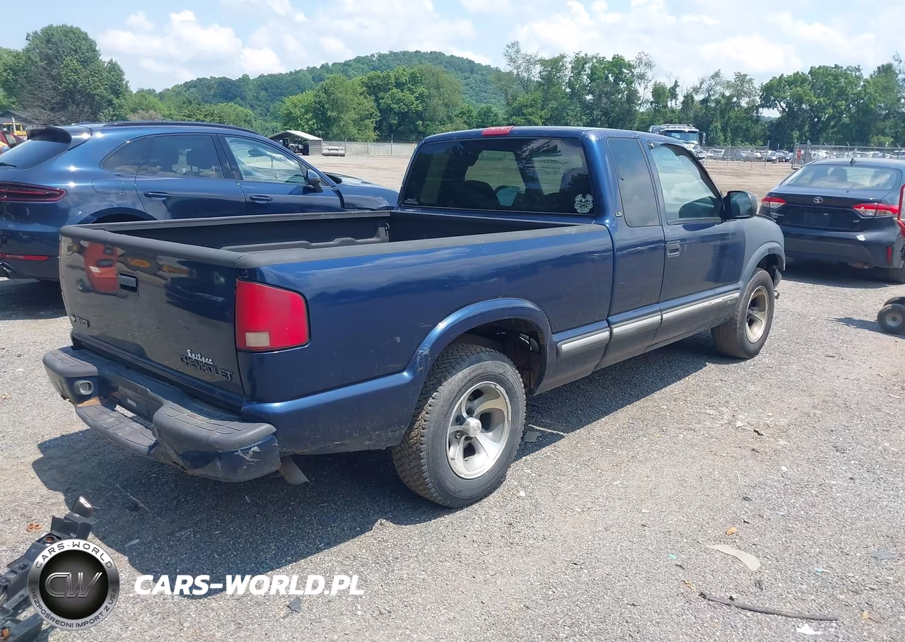 2001 Chevrolet S-10 Ls VIN:1GCCS19W618175697 - 4