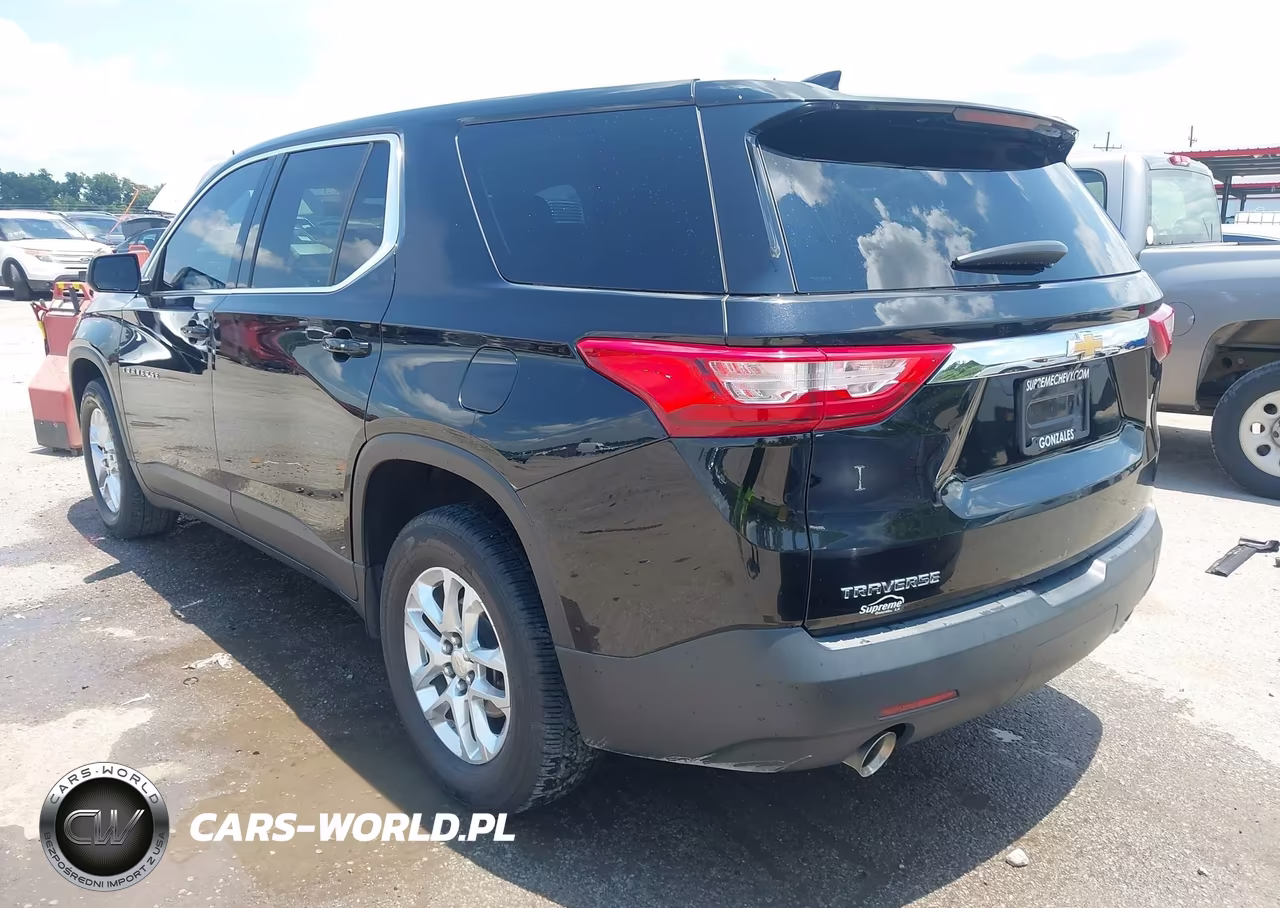 2021 Chevrolet Traverse Fwd Ls VIN:1GNERFKW1MJ139125 - 3
