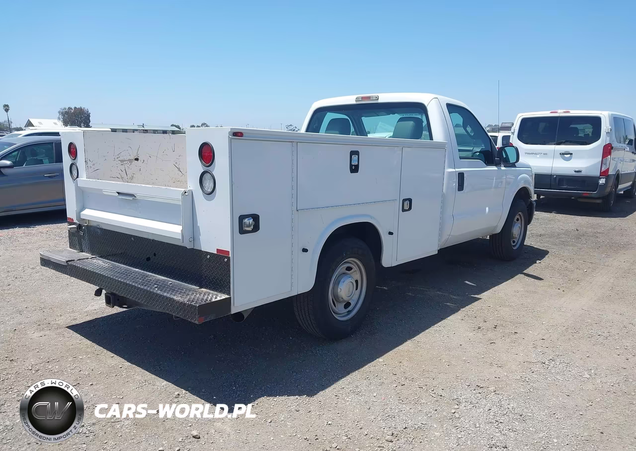 2016 Ford F-250 VIN:1FDBF2A68GED31150 - 4