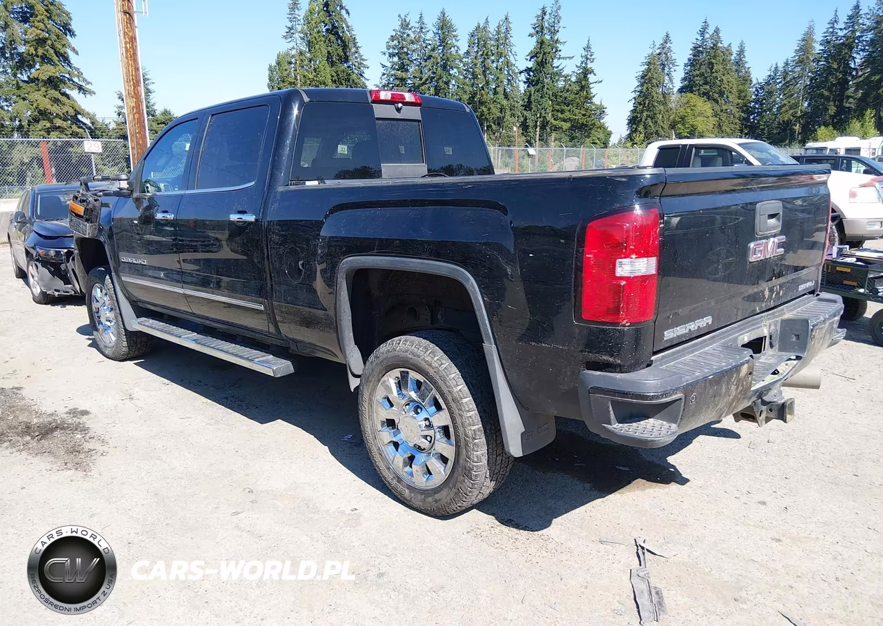 2018 GMC Sierra 2500Hd Denali VIN:1GT12UEY5JF227803 - 3